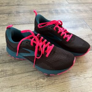 Brooks Revel running shoes